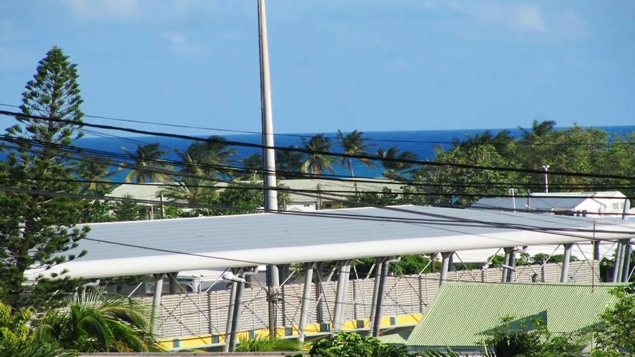 Bungalow Charmant A Sainte-Anne 0*, ساينت آن